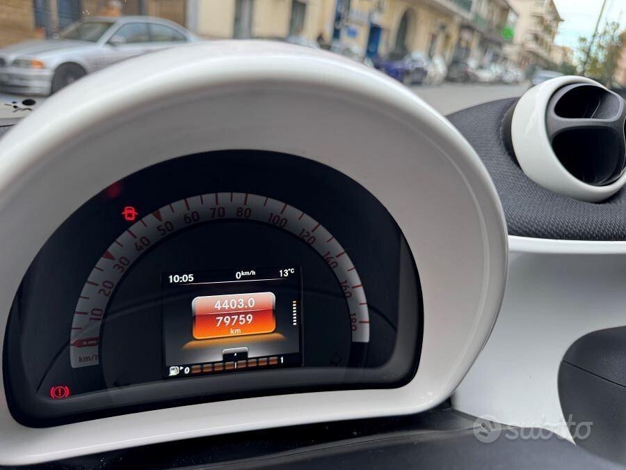 Smart forfour 900 90 cv prime certificata nuova