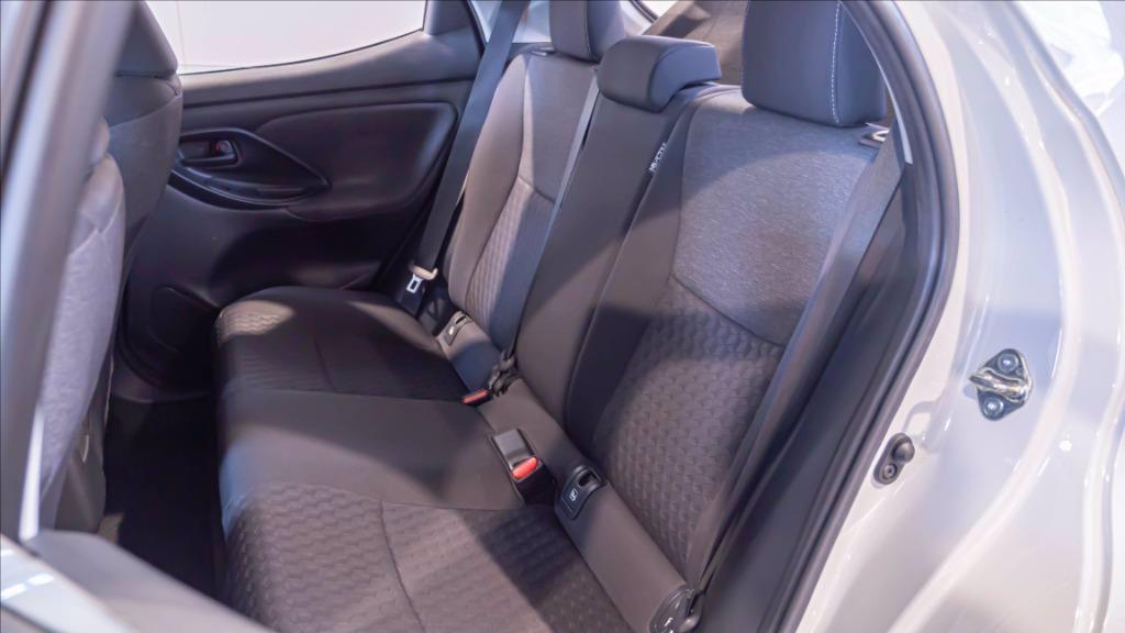 TOYOTA Yaris 1.5h Trend del 2021