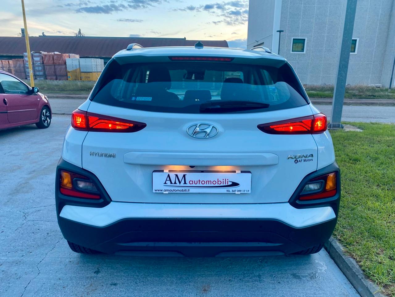 Hyundai Kona 1.6 CRDI 115 cv. *Soli 83.000 km