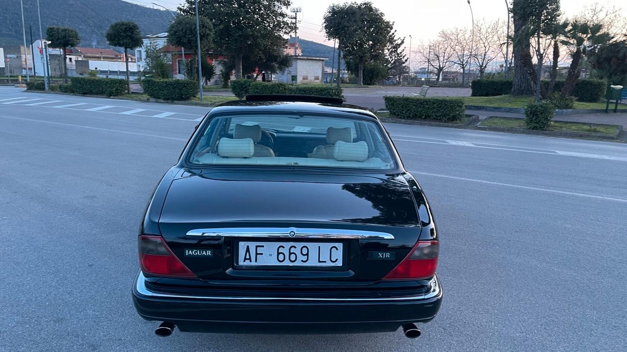 Jaguar XJR 4.0 325 cv con tetto apribile 1996 full