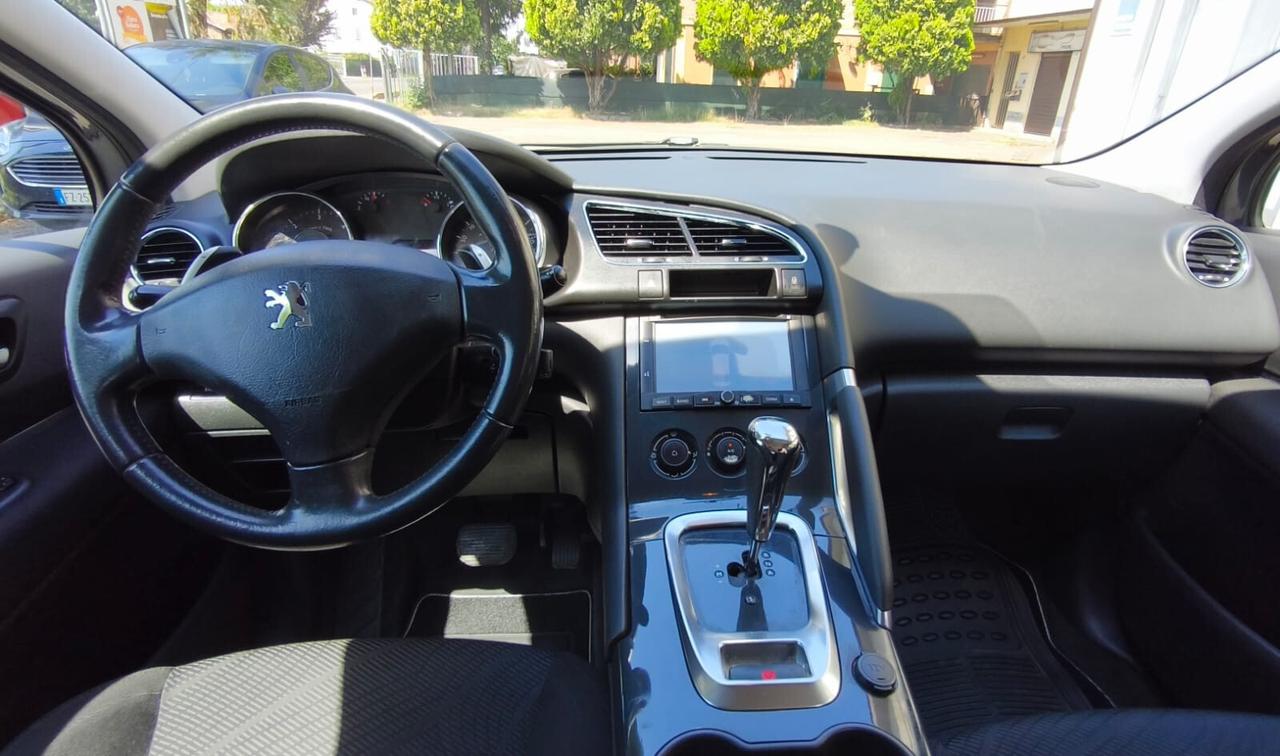 Peugeot 3008 1.6 HDi 110CV cambio robotizzato Tecno