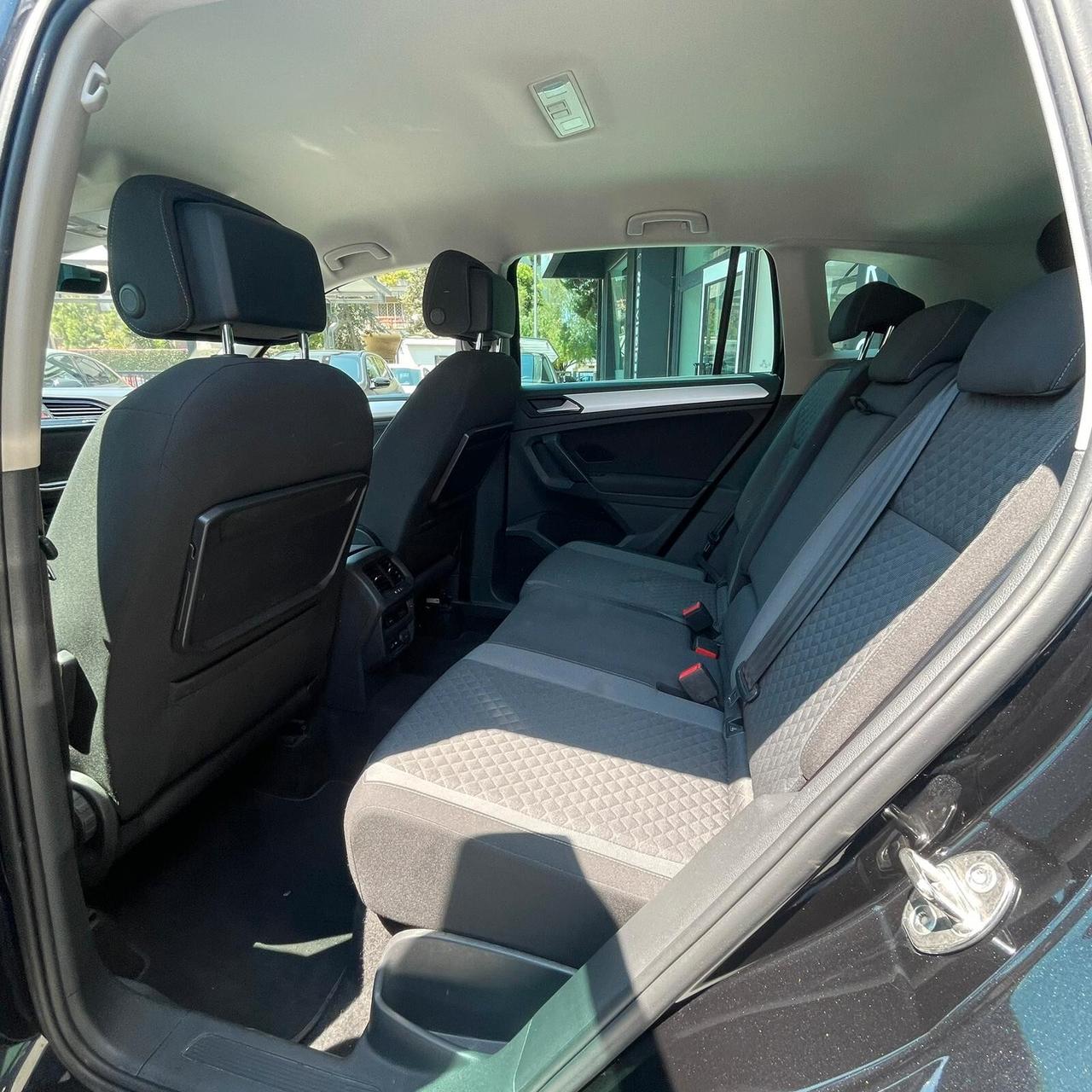 Volkswagen Tiguan 2.0 TDI 150 CV SCR DSG R-Line
