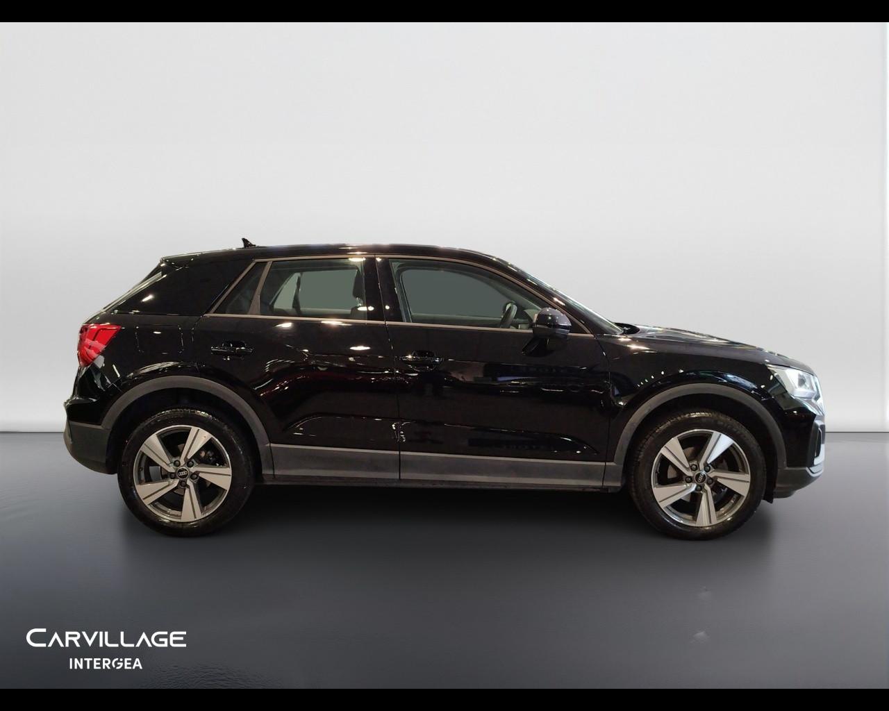 AUDI Q2 30 1.0 tfsi Admired