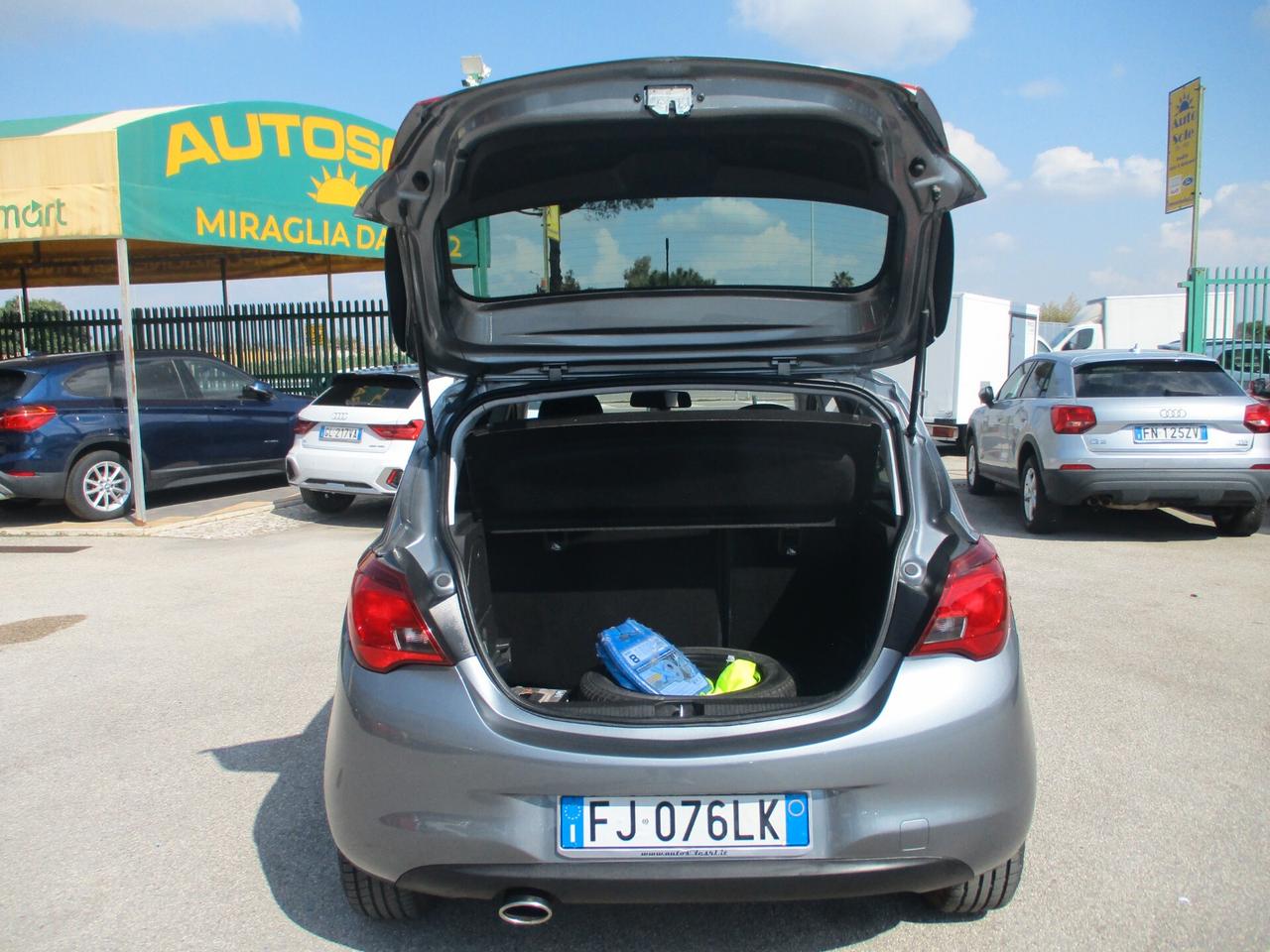 Opel Corsa CORSA V 1.4 5P BI-COLOR GPL DI SERIE *127000 KM*