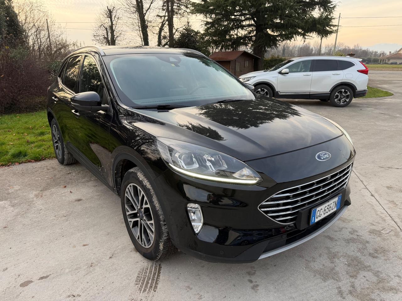 Ford Kuga 2.5 Plug In Hybrid 225 CV CVT 2WD ST-Line