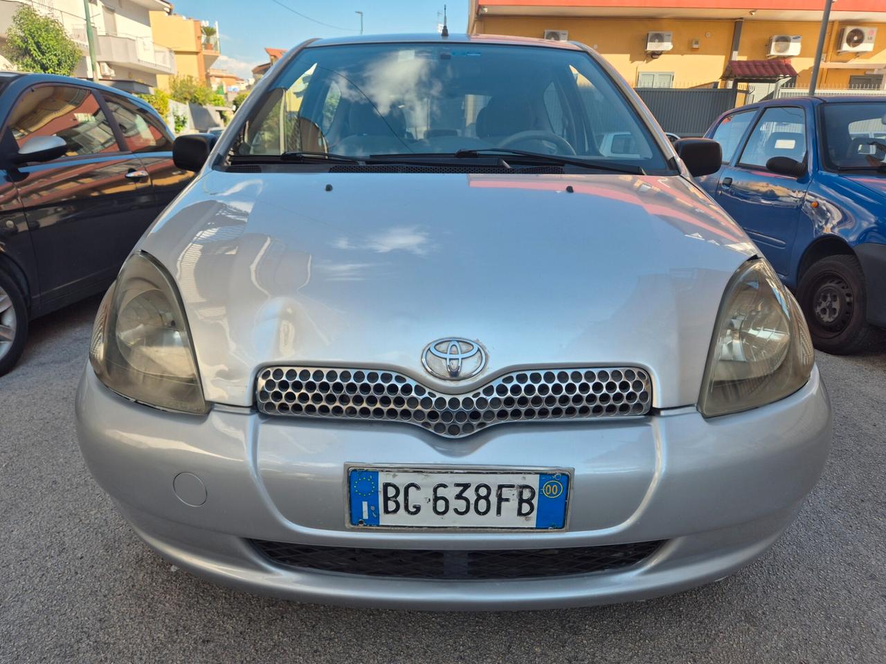TOYOTA YARIS 1.0 BENZINA PERFETTA DEL 2001