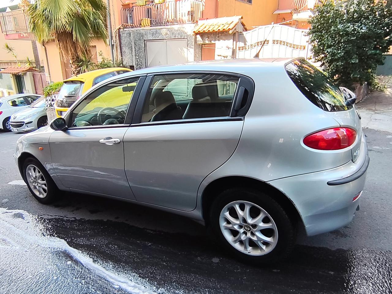 Alfa Romeo 147 1.6 benzina 91.000 km