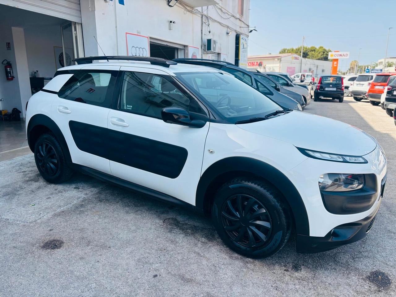 Citroen C4 Cactus PureTech 82 Shine