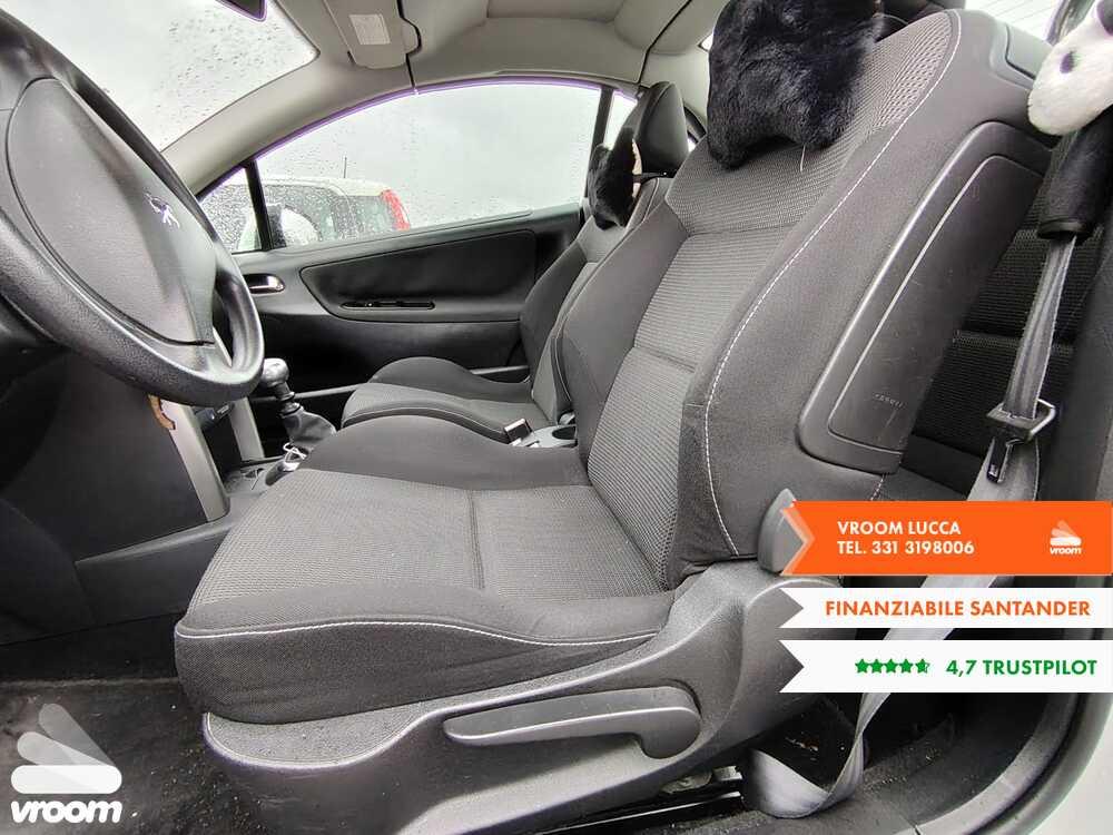 PEUGEOT 207 1.6 8V HDi 112CV CC Féline