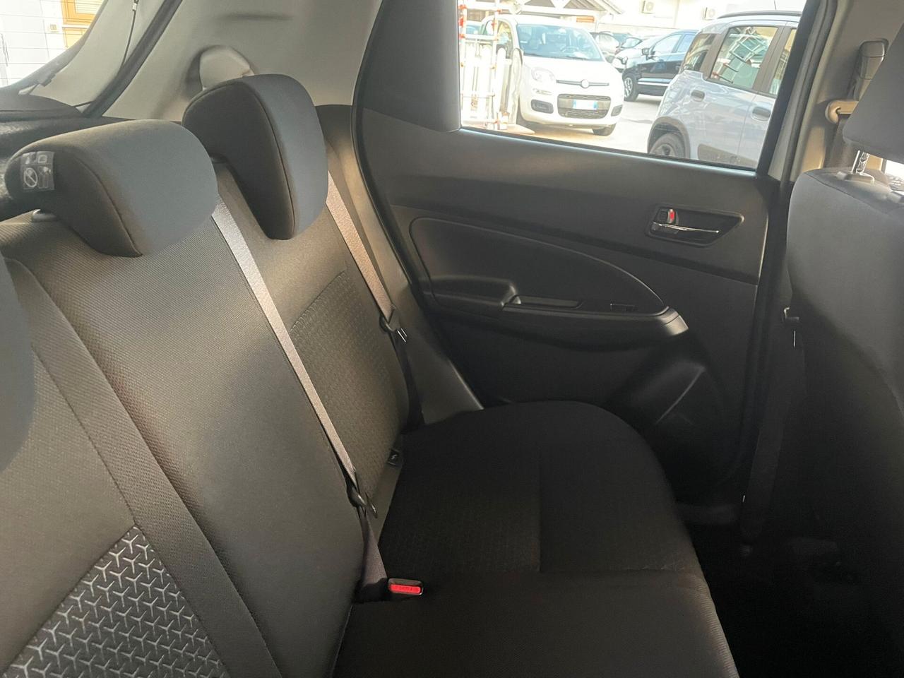 Suzuki Swift 1.2 Hybrid 4WD AllGrip Top