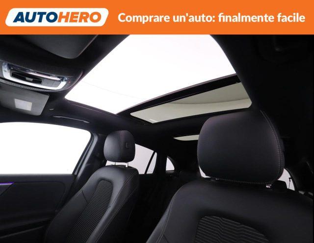MERCEDES-BENZ GLA 180 d Automatic Premium