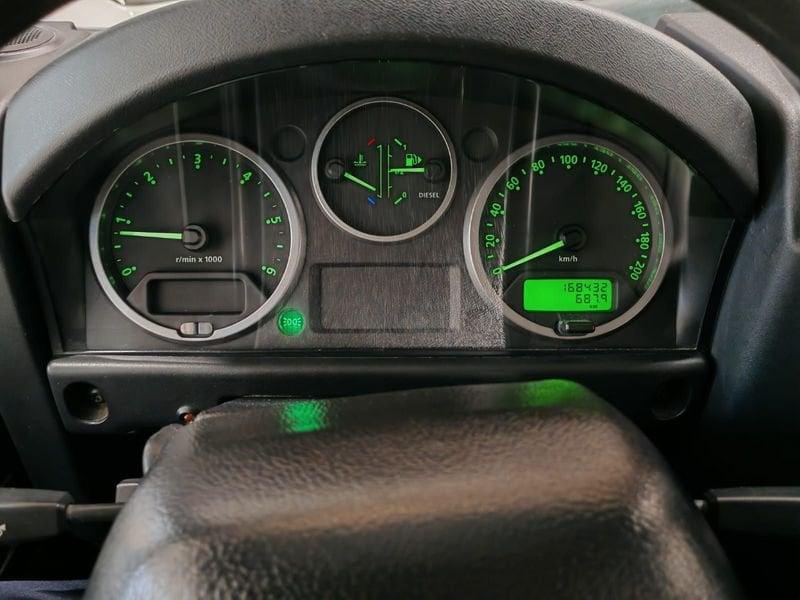 Land Rover Defender Defender 110 2.4 TD4 Station Wagon S 7 POSTI