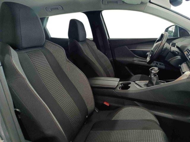 PEUGEOT 3008 BlueHDi 130 S&S Active Pack