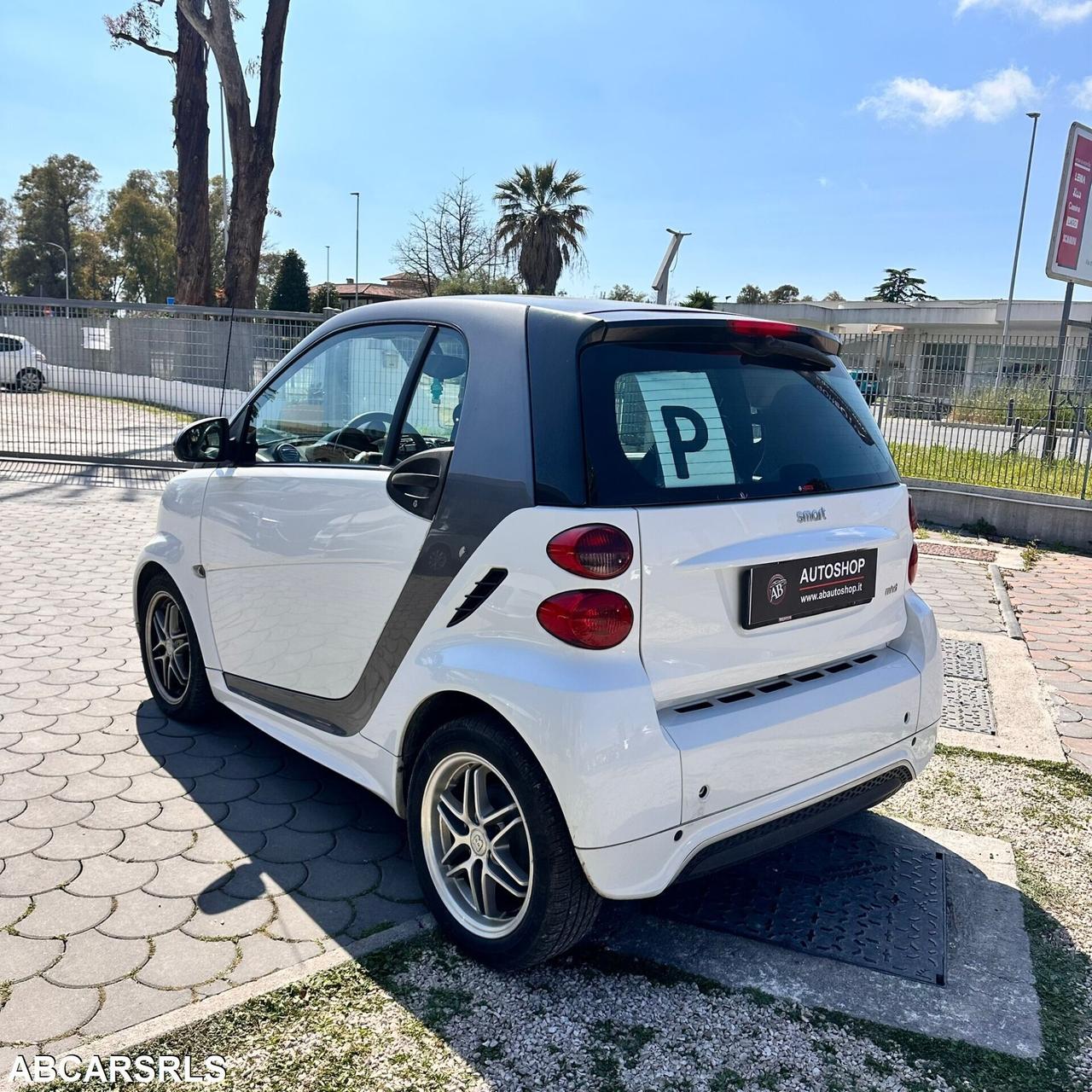 SMART - Fortwo - 1000 52 kW MHD coupé pure - NEOPA