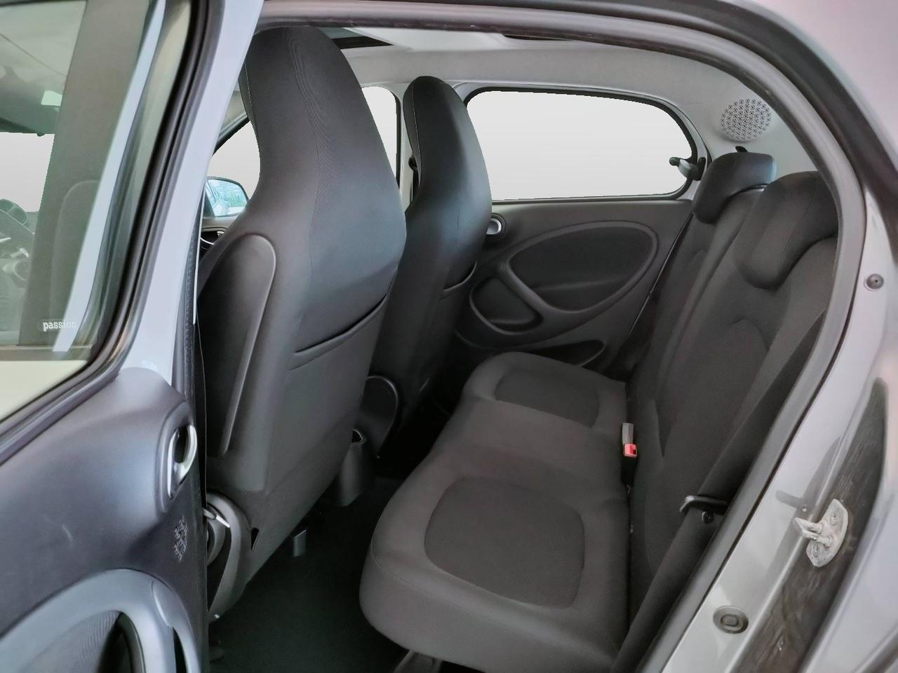 SMART Forfour II 2015 - Forfour 1.0 Passion 71cv twinamic my18