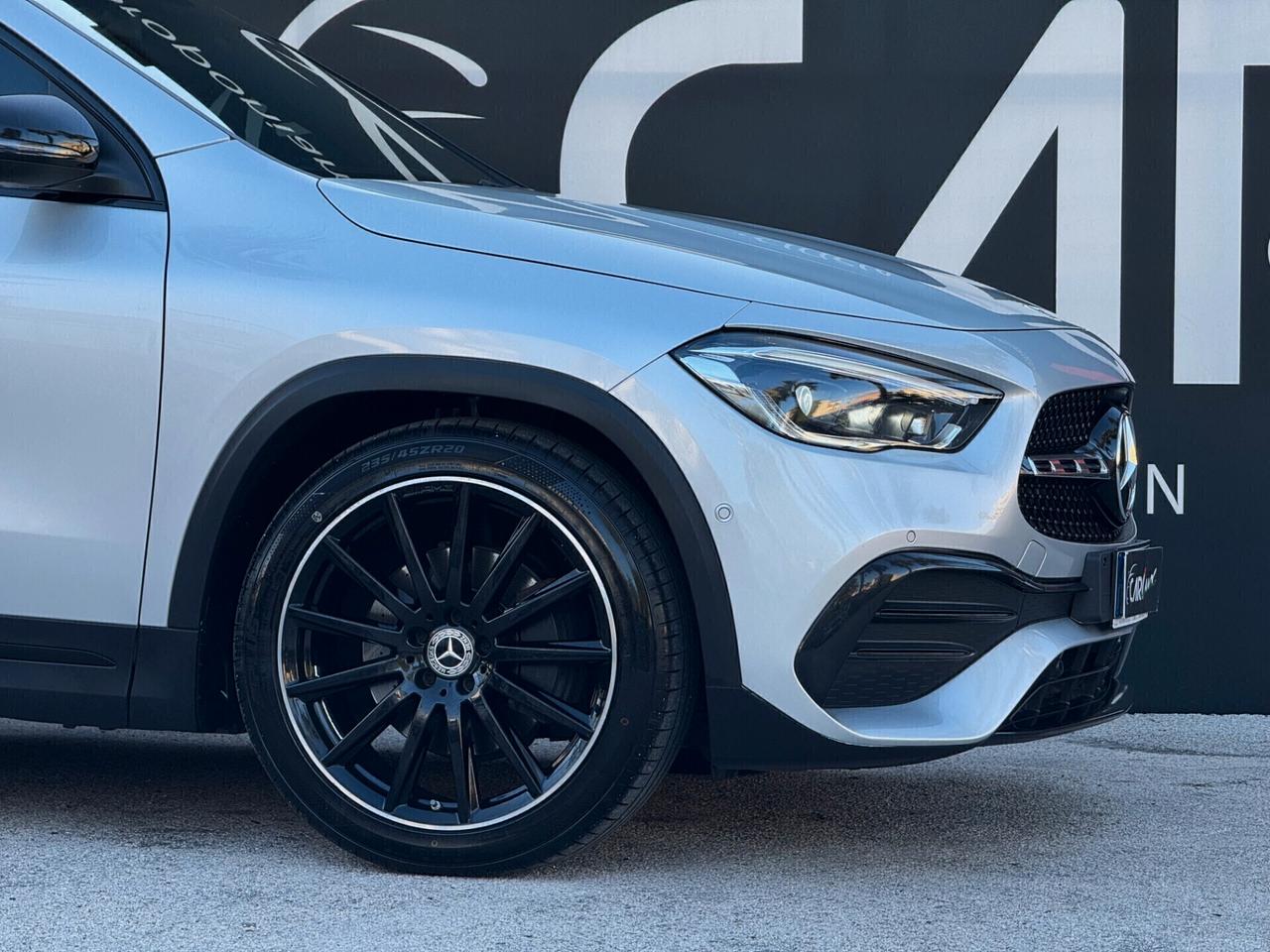 Mercedes-Benz GLA 200 d Premium Plus AMG TETTO