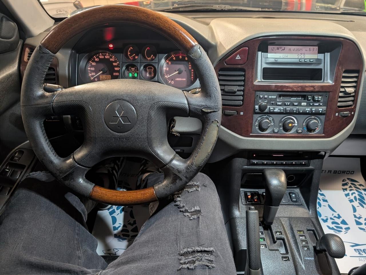 Mitsubishi Pajero 3.2 5 POSTI CAMBIO AUTOMATICO