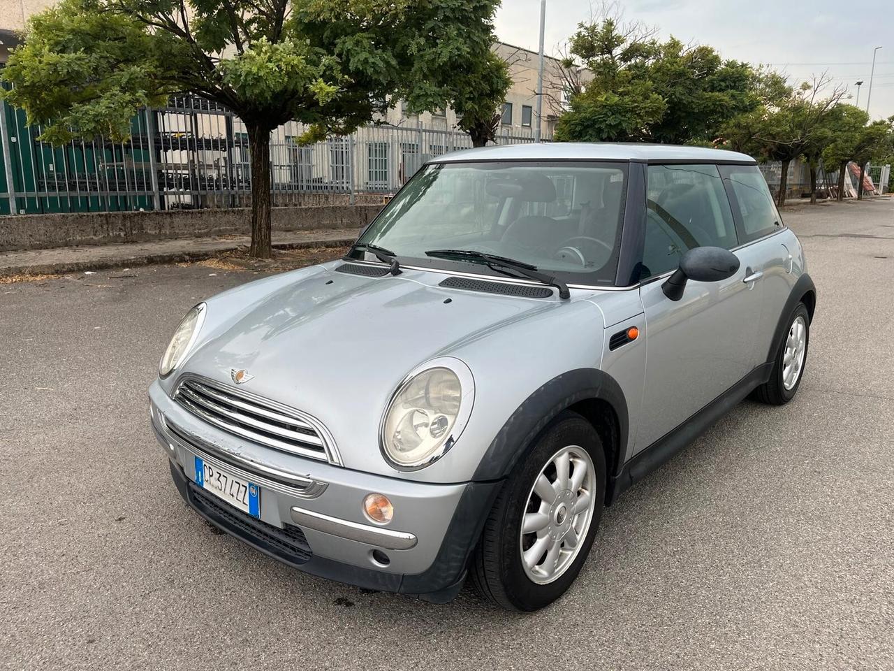 Mini 1.4 tdi One D de luxe