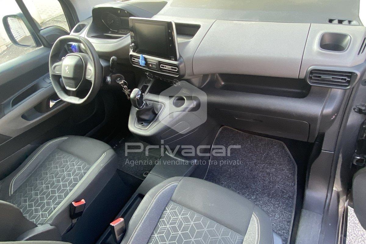 PEUGEOT Rifter BlueHDi 100 S&S Allure Standard