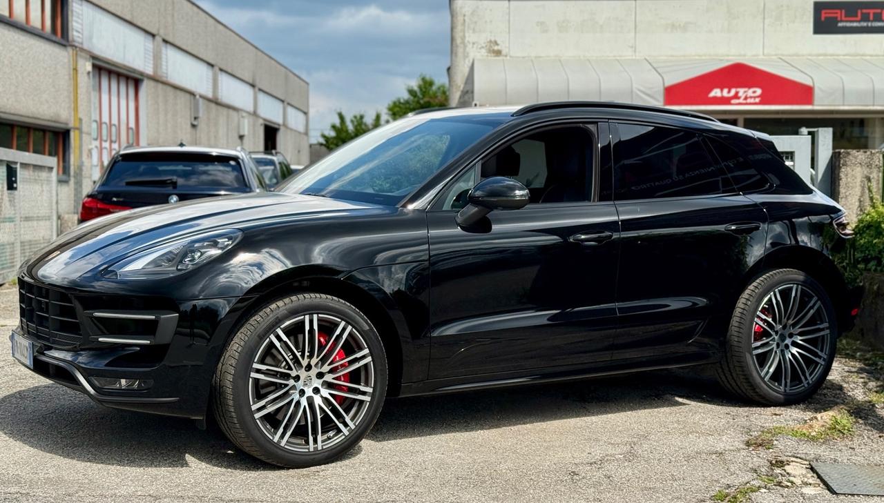 Porsche Macan 3.6 Turbo Performance PORSCHE APPROVED