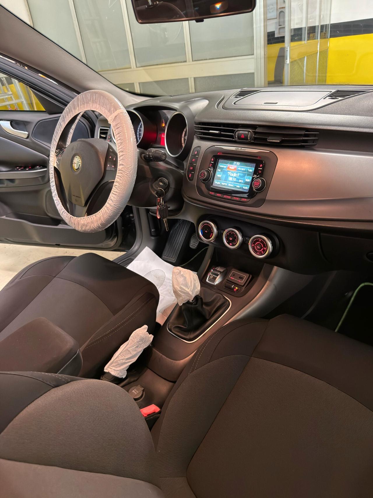Alfa Romeo Giulietta 1.6 JTDm-2 120 CV Exclusive