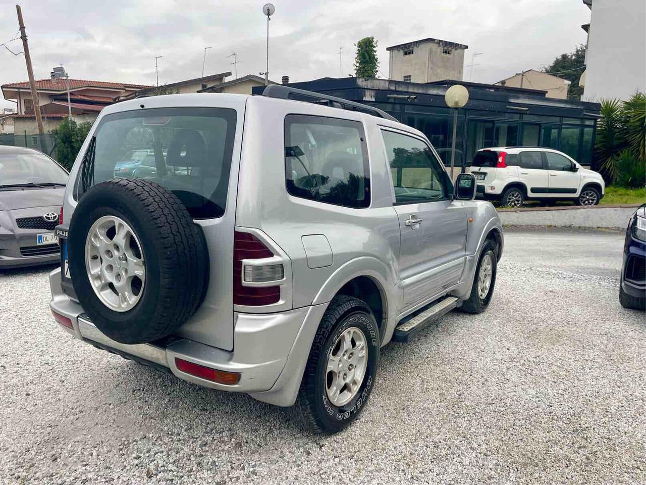 MITSUBISHI PAJERO - 2.5 TDI - SOLO 90 000 KM