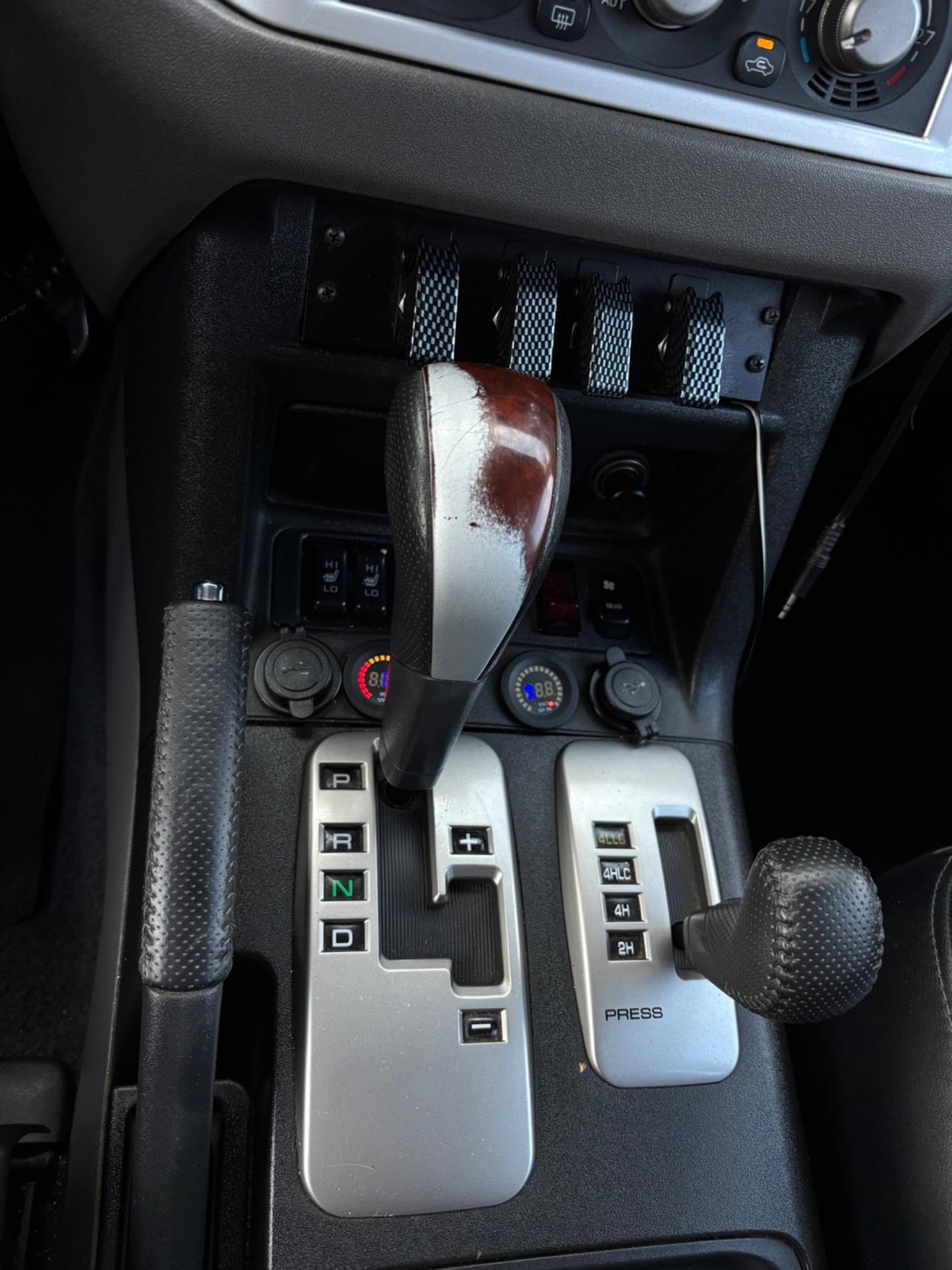 Mitsubishi Pajero 3.2 D. 7 posti. 4x4. Garanzia 12mesi
