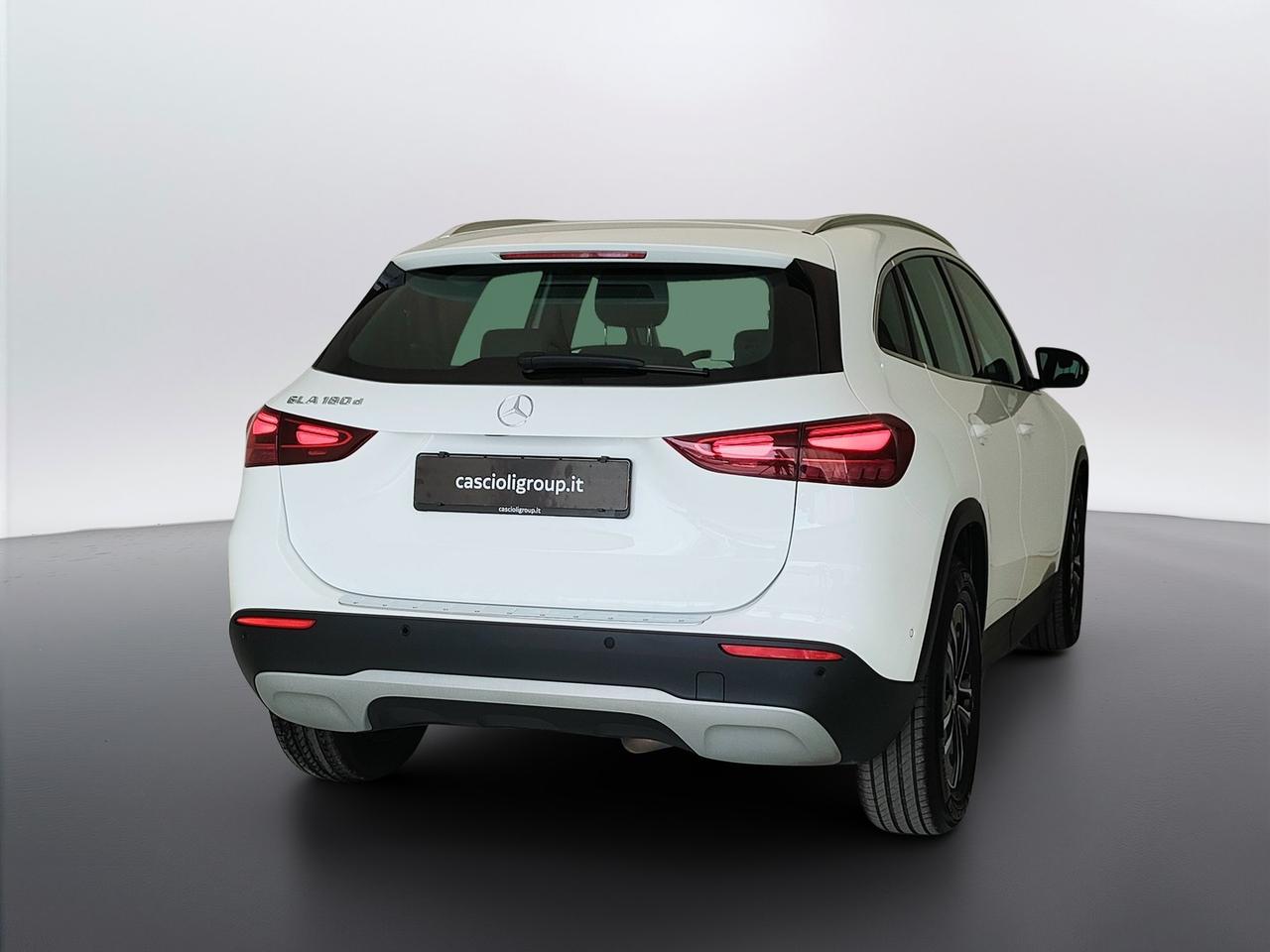 Mercedes-Benz GLA-H247 2023 - GLA 180 d Advanced auto