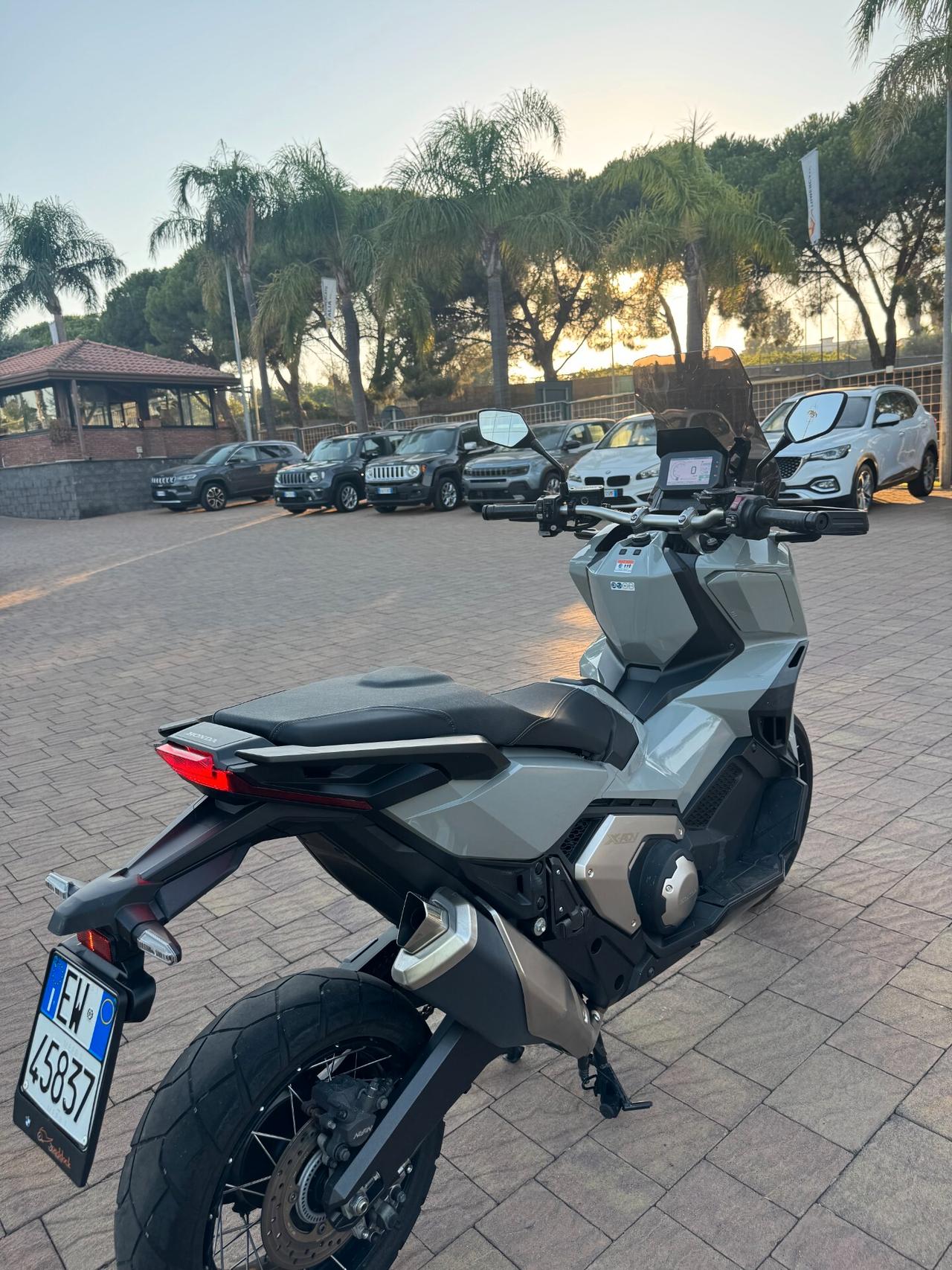 Honda X-ADV 750