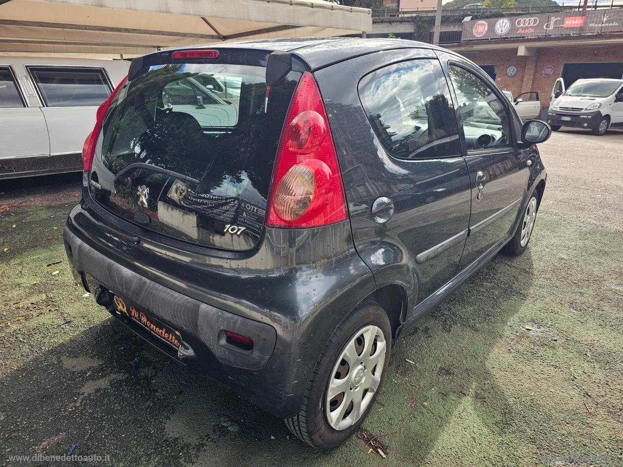 PEUGEOT 107 1.0 68 CV 5p. Plaisir