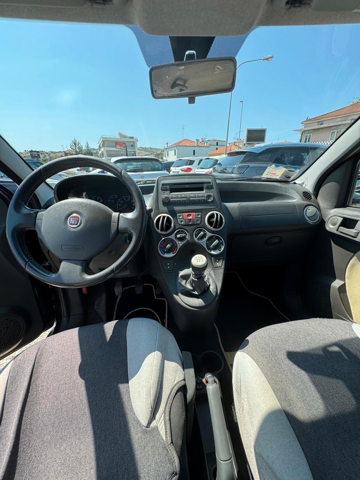 Fiat Panda Bicolore 4X4 1.3 MJT 16V MONSTER