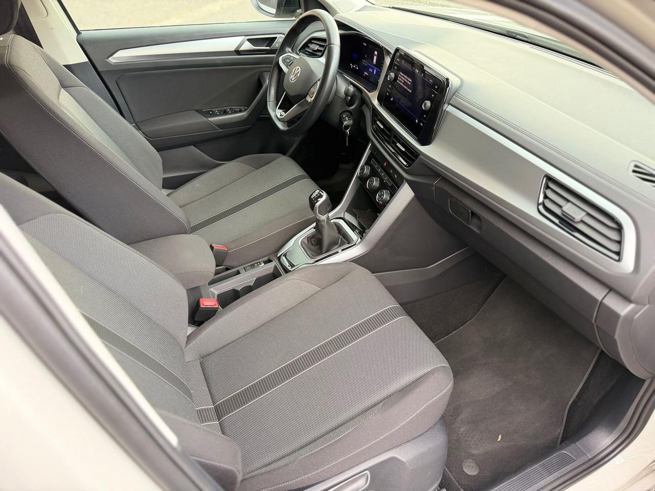 Volkswagen T-Roc Life 1.0 TSI #10898