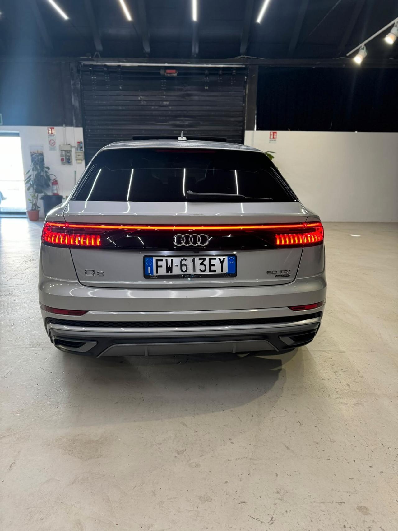 Audi Q8 50 TDI 286 CV quattro tiptronic Sport