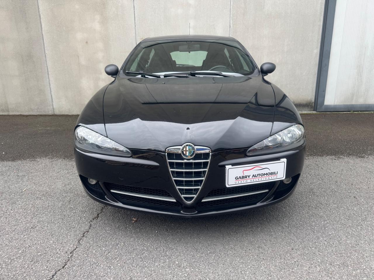 Alfa Romeo 147 1.6 16V UNIPRO OK NEOP*