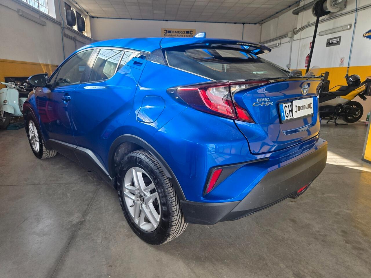 Toyota C-HR 1.8 Hybrid Business SENZA VINCOLI