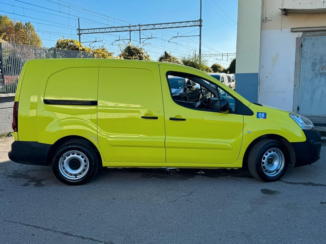 Peugeot Partner Tepee BlueHDi 100 Active