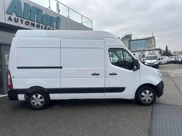 Nissan NV400 2.3dci 135cv furgon L2H3 E6D 3000x1760x2140kg1425