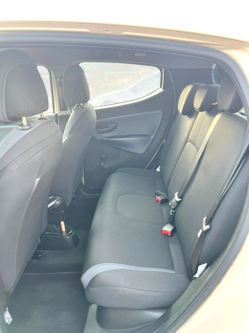 LANCIA Ypsilon 3ª serie Ypsilon 1.2 69 CV 5 po...