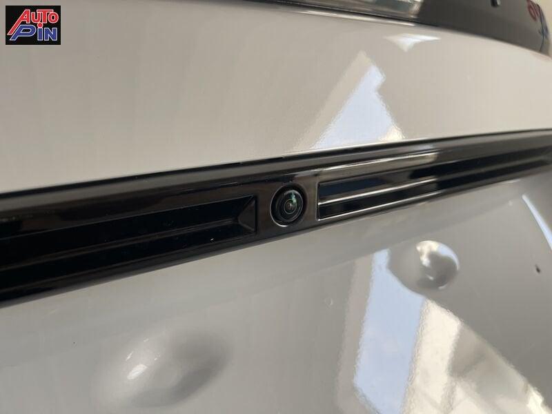 Peugeot 2008 2008 PureTech 130 S&S EAT8 Allure