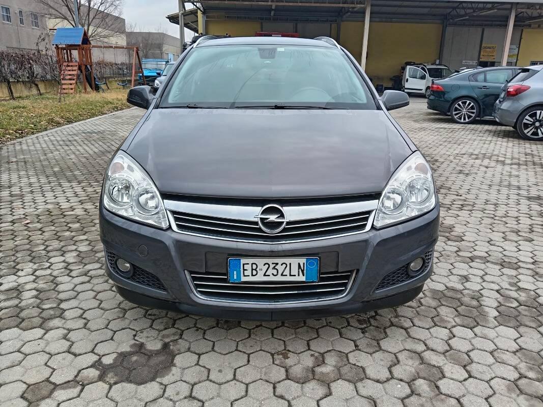 Opel Astra SW Astra SW 1.6 Enjoy Gpl-tech 115cv