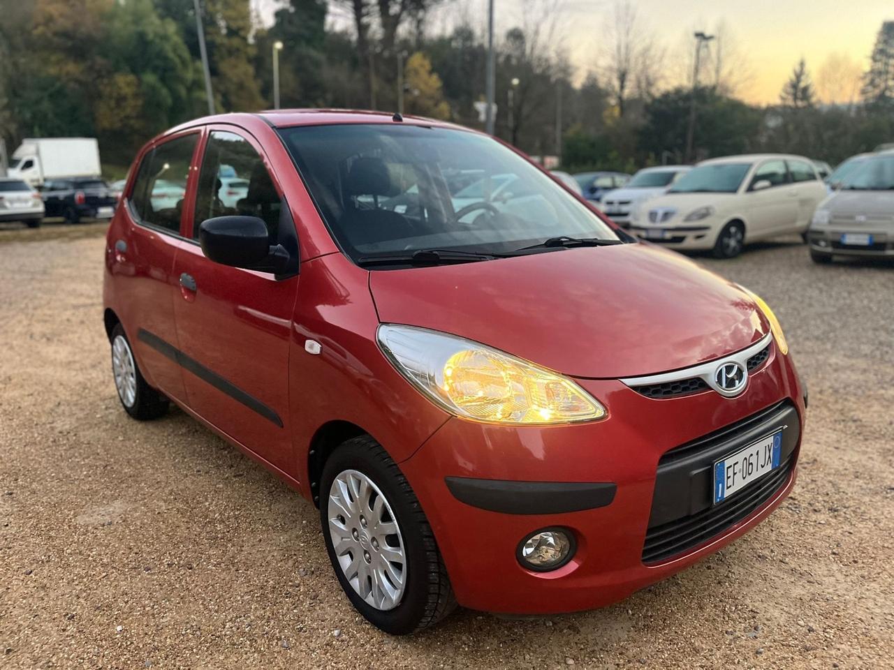 Hyundai i10 1.1 Benzina - Neopatentati