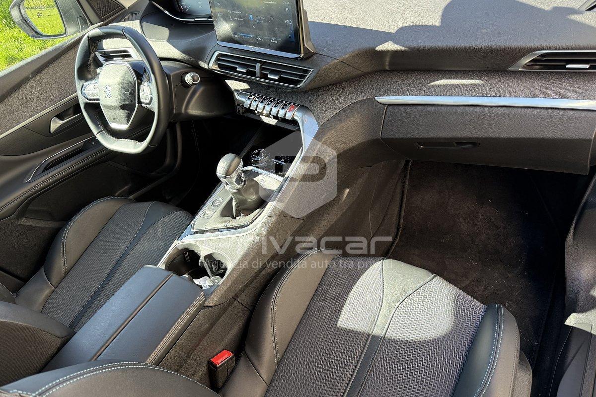 PEUGEOT 3008 BlueHDi 130 S&S Allure Pack