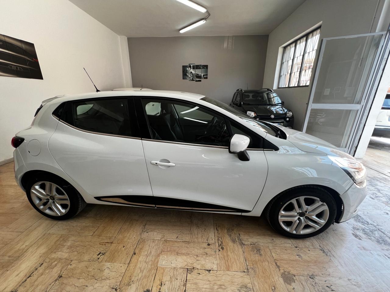 Renault Clio dCi 8V 75 CV 5 porte