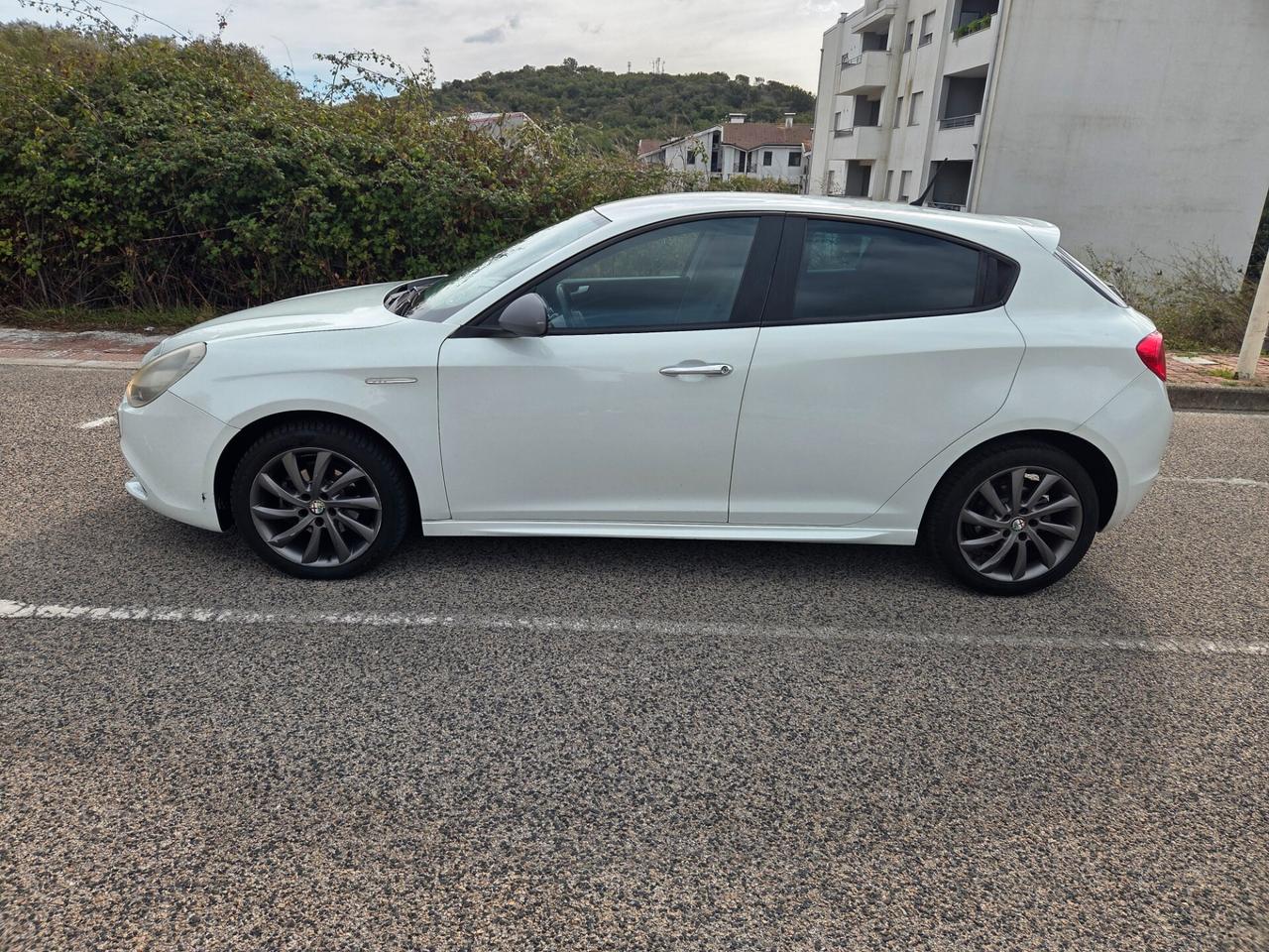 Alfa Romeo Giulietta 1.6 JTDm-2 105 CV Exclusive 2013