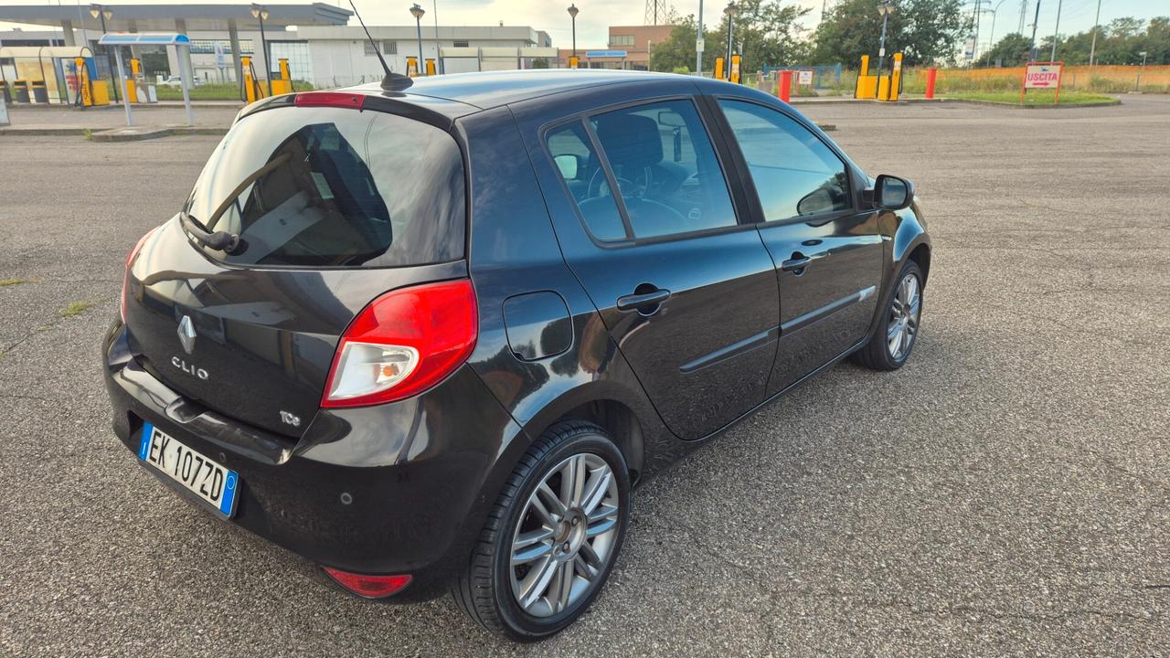 Renault Clio 1.2 16V TCE 105CV 5 porte Live! EURO 5