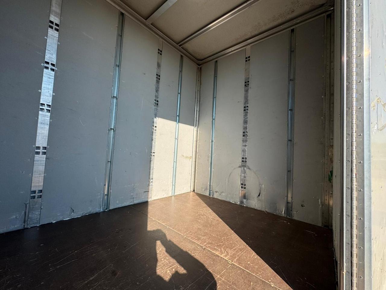 IVECO DAILY 35C14 CASSA CON SPONDA IDRAULICA