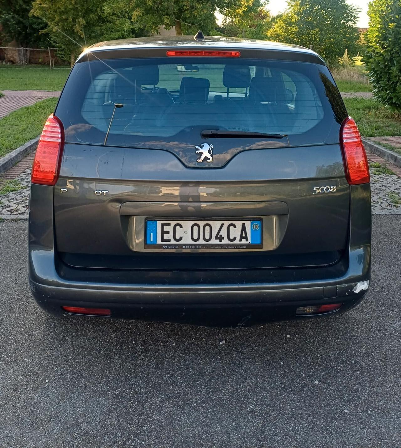Peugeot 5008 1.6 HDi 112CV Tecno
