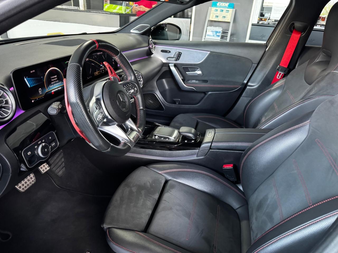 Mercedes-benz A 35 AMG premium plus
