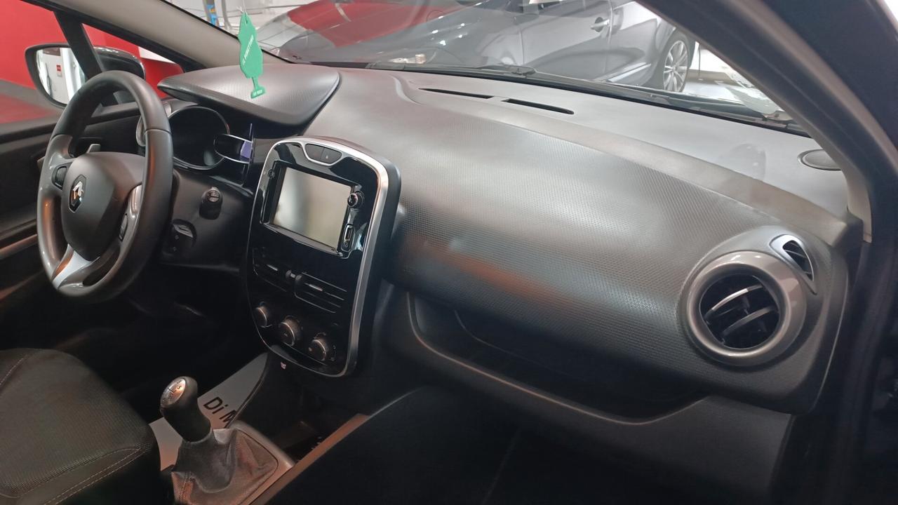 Renault Clio 1.2 75CV GPL 5 porte Costume National