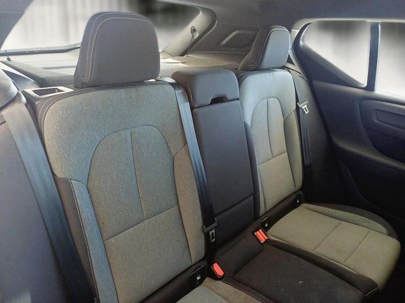 VOLVO XC40 T5 Plug-in Hybrid auto Recharge Inscription Expression